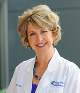 Randi Mann WHNP-BC, CNMP, Founder of Wise Woman Wellness in De Pere, WI.